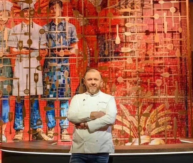 🥘 Шеф-повар Константин Ивлев и съёмочная группа канала «Пятница!» приедут в Псковскую ...