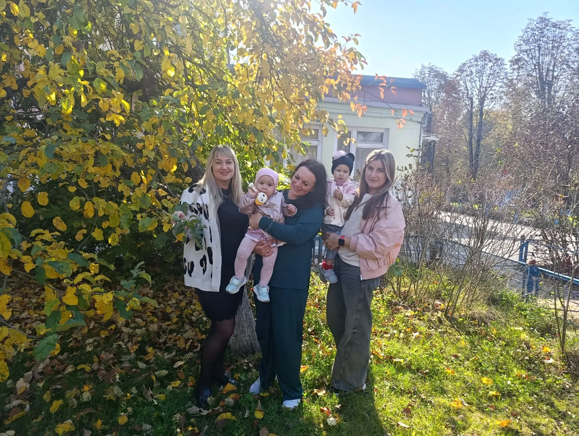 В детском саду открыла свои двери для общения с детьми и их родителями адаптационная гр...