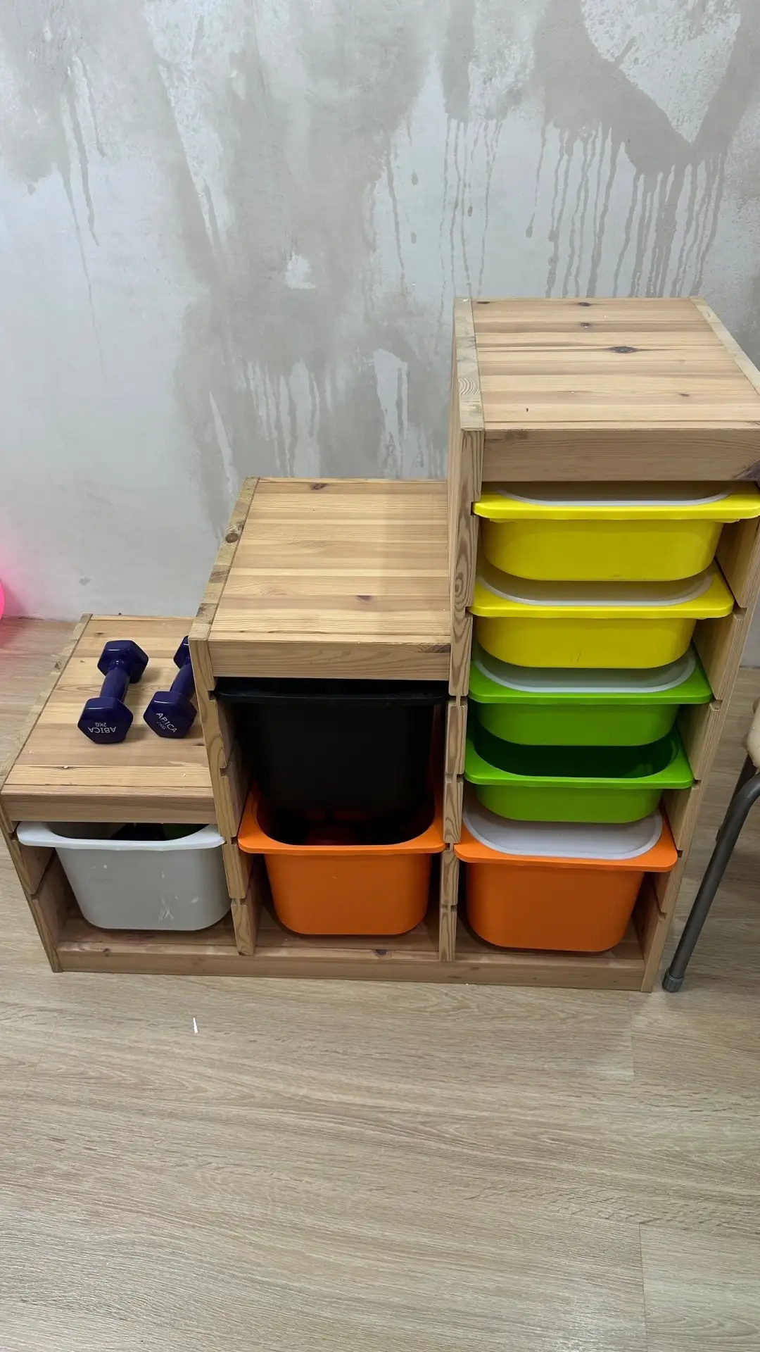 Продаю стеллаж для игрушек ИКЕА с ящиками в комплекте. 3500р