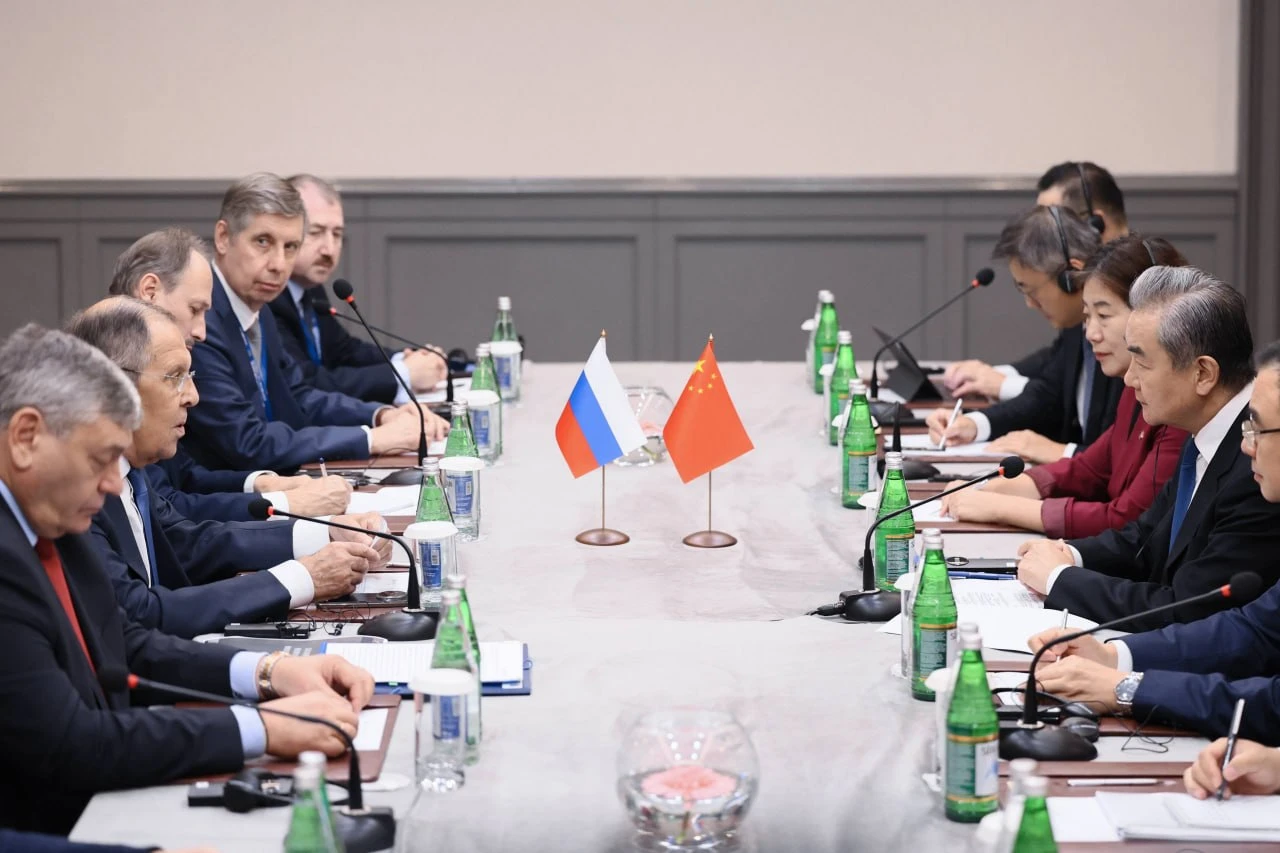 🇷🇺🇨🇳 14 октября «на полях» VII саммита Совещания по взаимодействию и мерам доверия ...