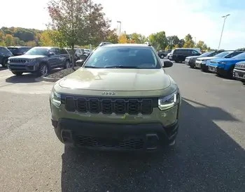 🚗 Jeep 2025