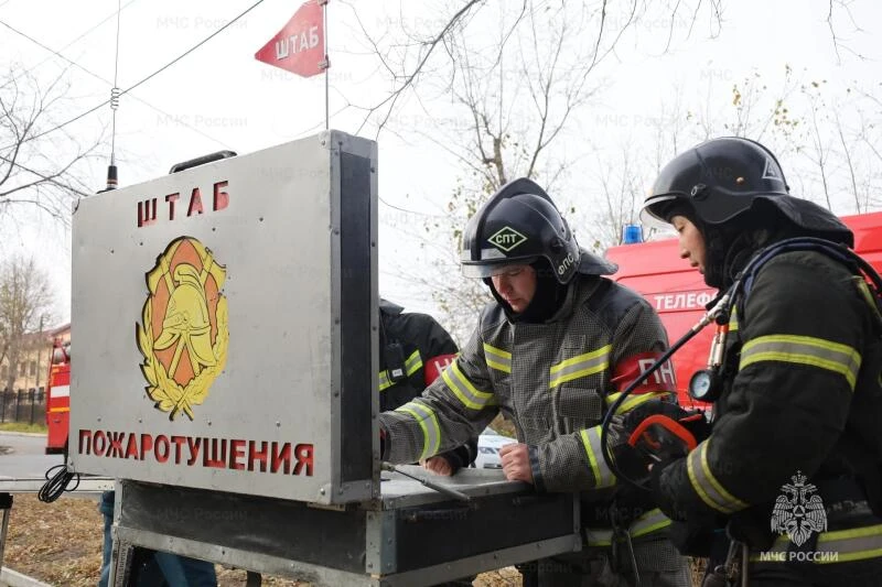 В Чите прошли пожарно-тактические учения на базе архива Забайкальской железной дороги
