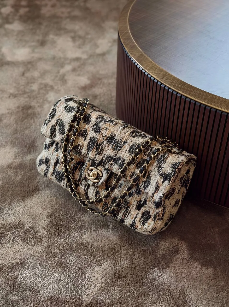 Новая сумка Chanel Maxi Flap,