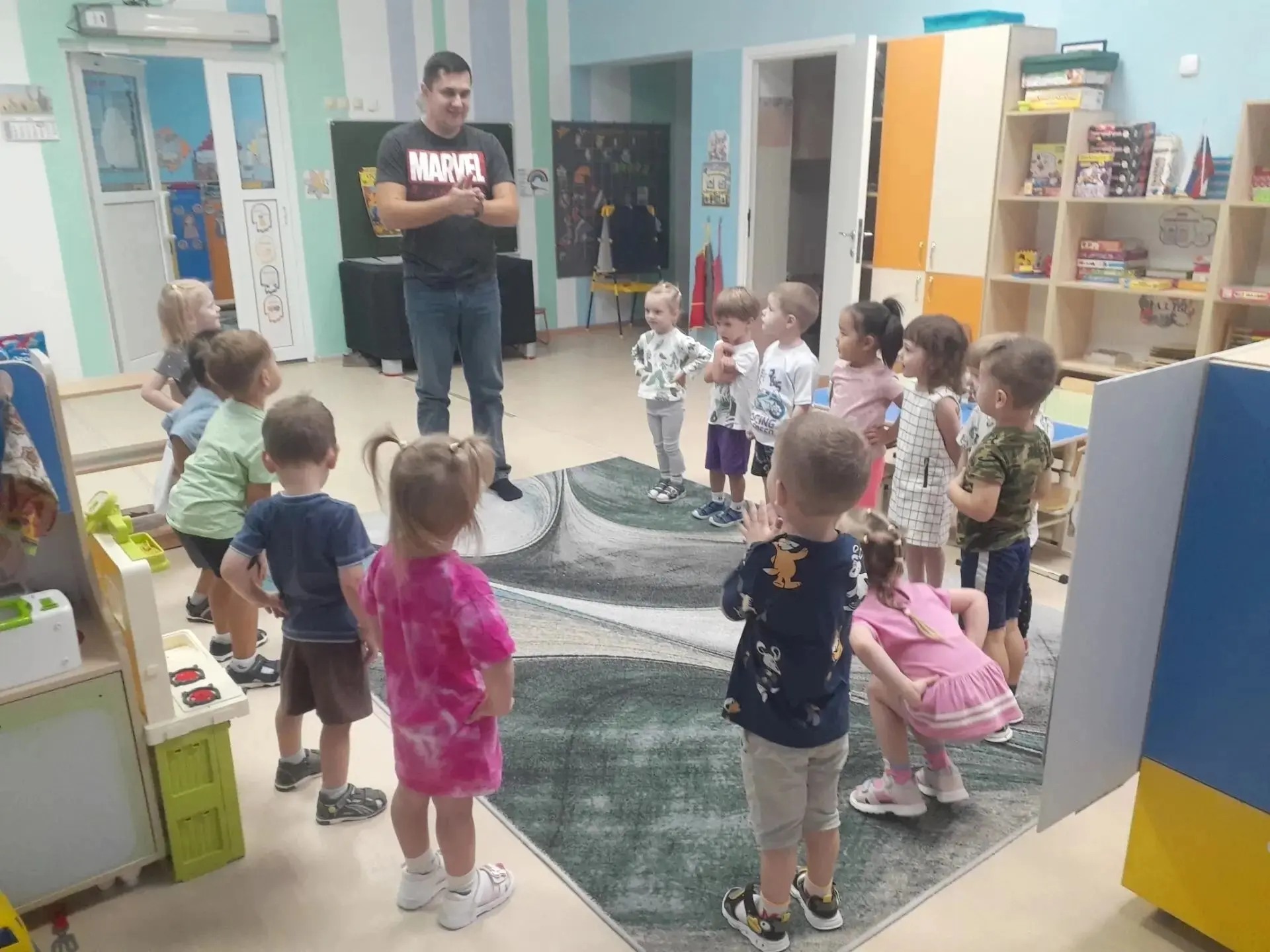 🎉 В преддверии Дня отца в нашем детском саду стартовала акция «Зарядка с папой»! 🎉
