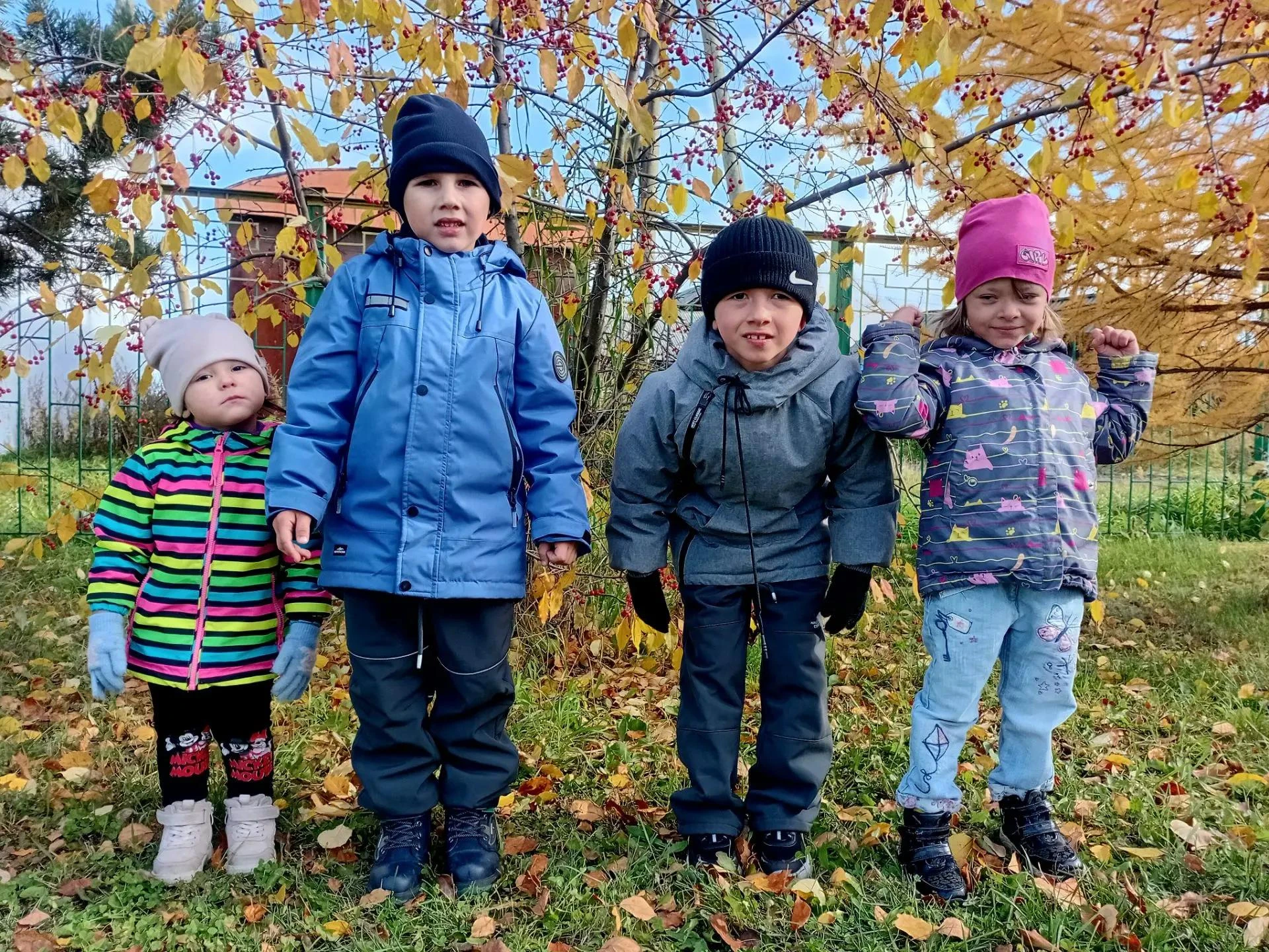 🍂 Осенняя прогулка в «Улыбке»: польза и радость! 🍁