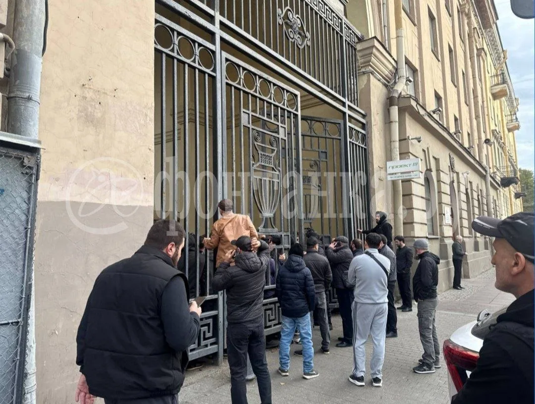 Обстановка на Сенной прямо сейчас.