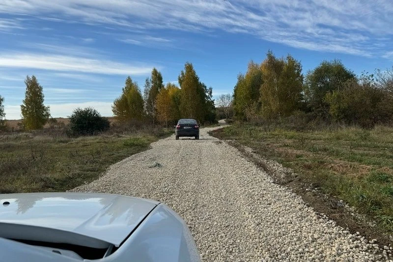 📍В поселке Пудовкин Тамбовского округа продолжается поэтапный ремонт автомобильной дор...