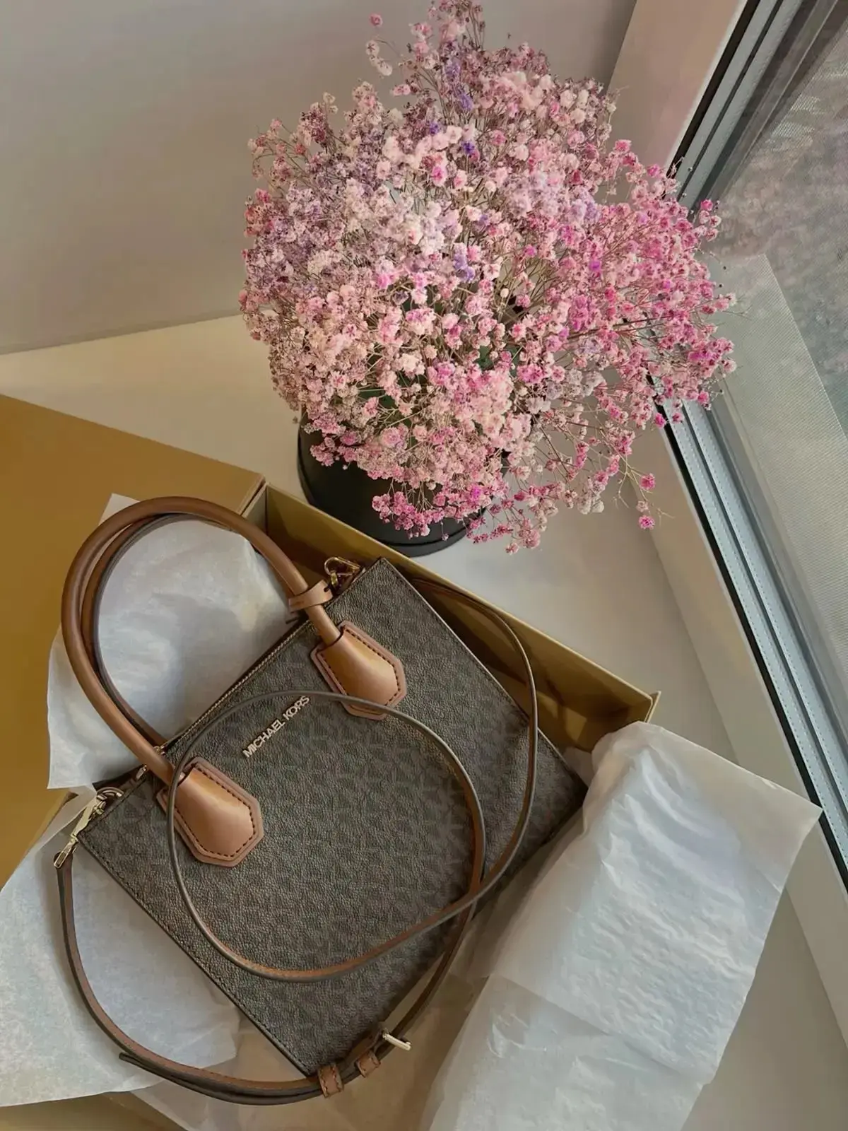 Девочки😘, РАСПРОДАЖА в официальном интернет-магазине бренда Michael Kors в России✨