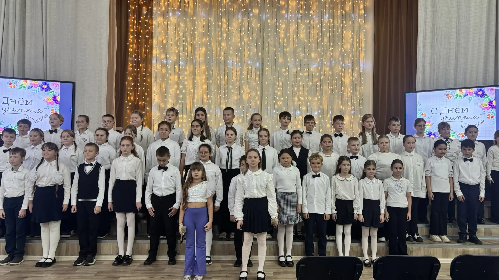 🎉 Праздничный концерт: талант и тепло наших учеников! 🎉