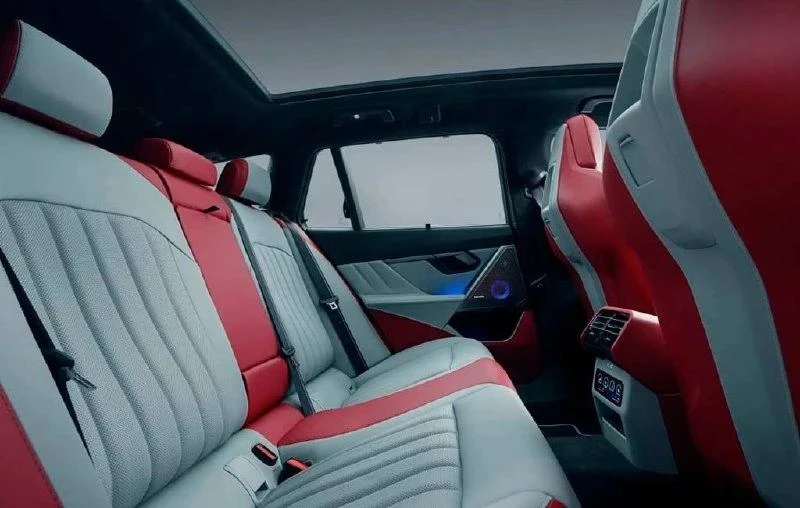 Фирма Bovensiepen Automobile (переименованная Alpina) представила мелкосерийный универс...