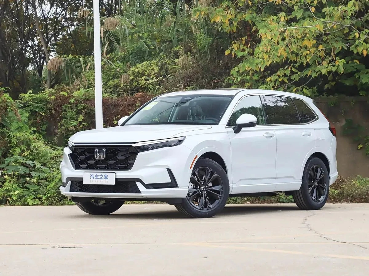 🗣Honda CR-V — семейный кроссовер, который не нужно представлять