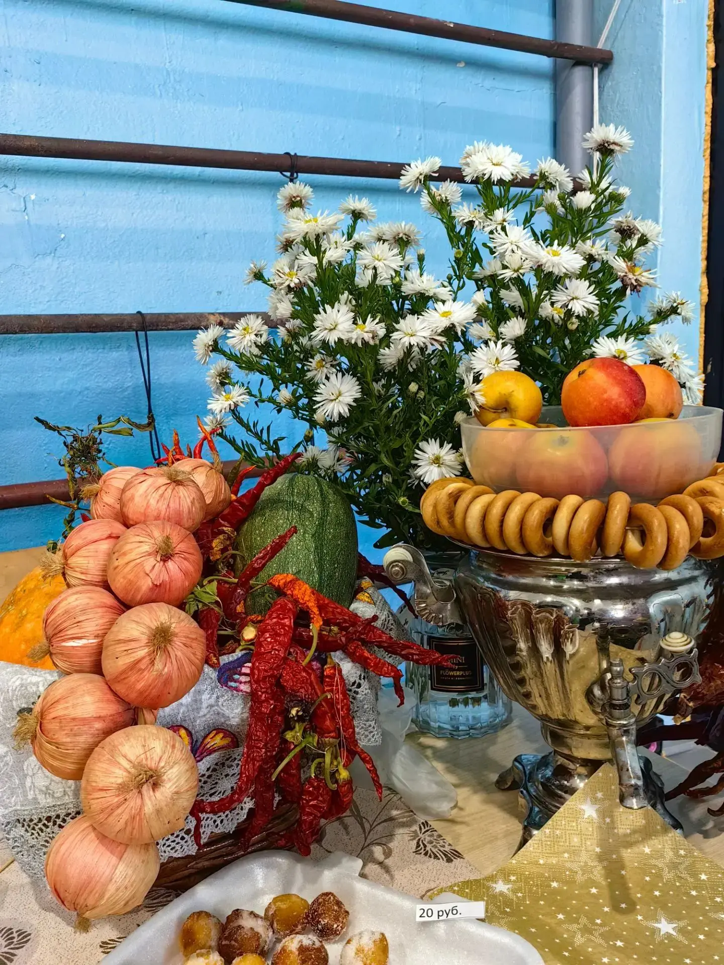 Вчера в Кошурниковской школе №8 прошла яркая и душевная ярмарка! 🎉