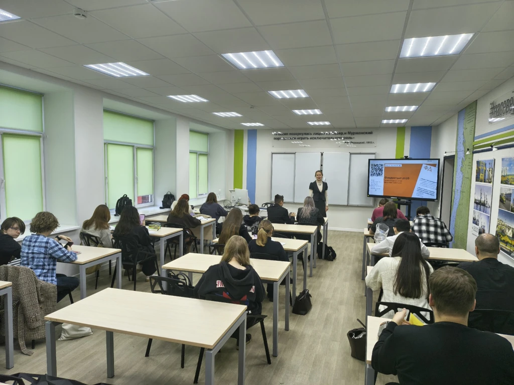 Более 150 студентов МАУ гуманитарных, естественных и технических направлений проверили ...