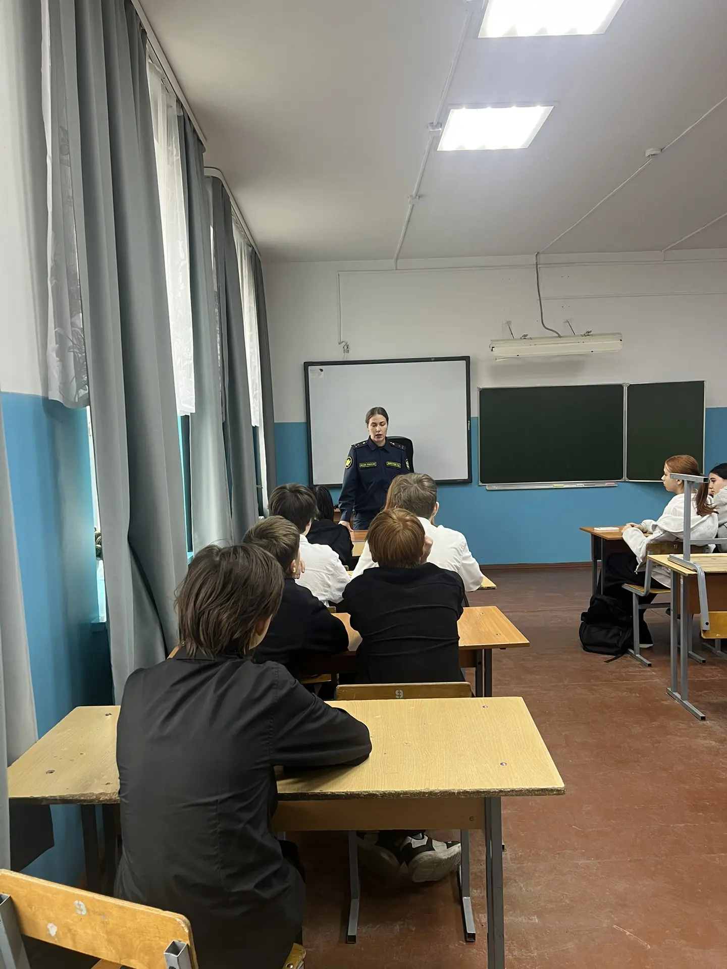 Старт марафона профилактики в МБОУ СОШ 46. Работа психологического пространства «Точка ...