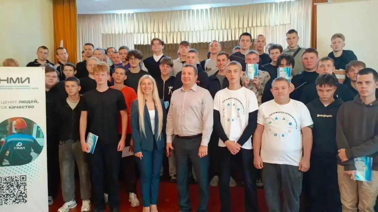🚀Знакомство с будущим: первокурсники БТПИТ встретились с руководством завода «Нефтемаш...