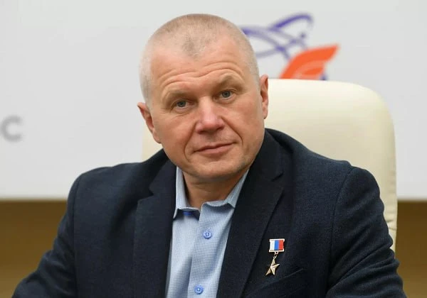 Лётчик-космонавт РФ Олег Викторович Новицкий попал под санкции Европейского союза. В сп...