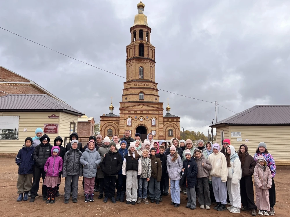 Ученики воскресной школы храма Покрова Пресвятой Богородицы г. Кувандыка  посетили свят...