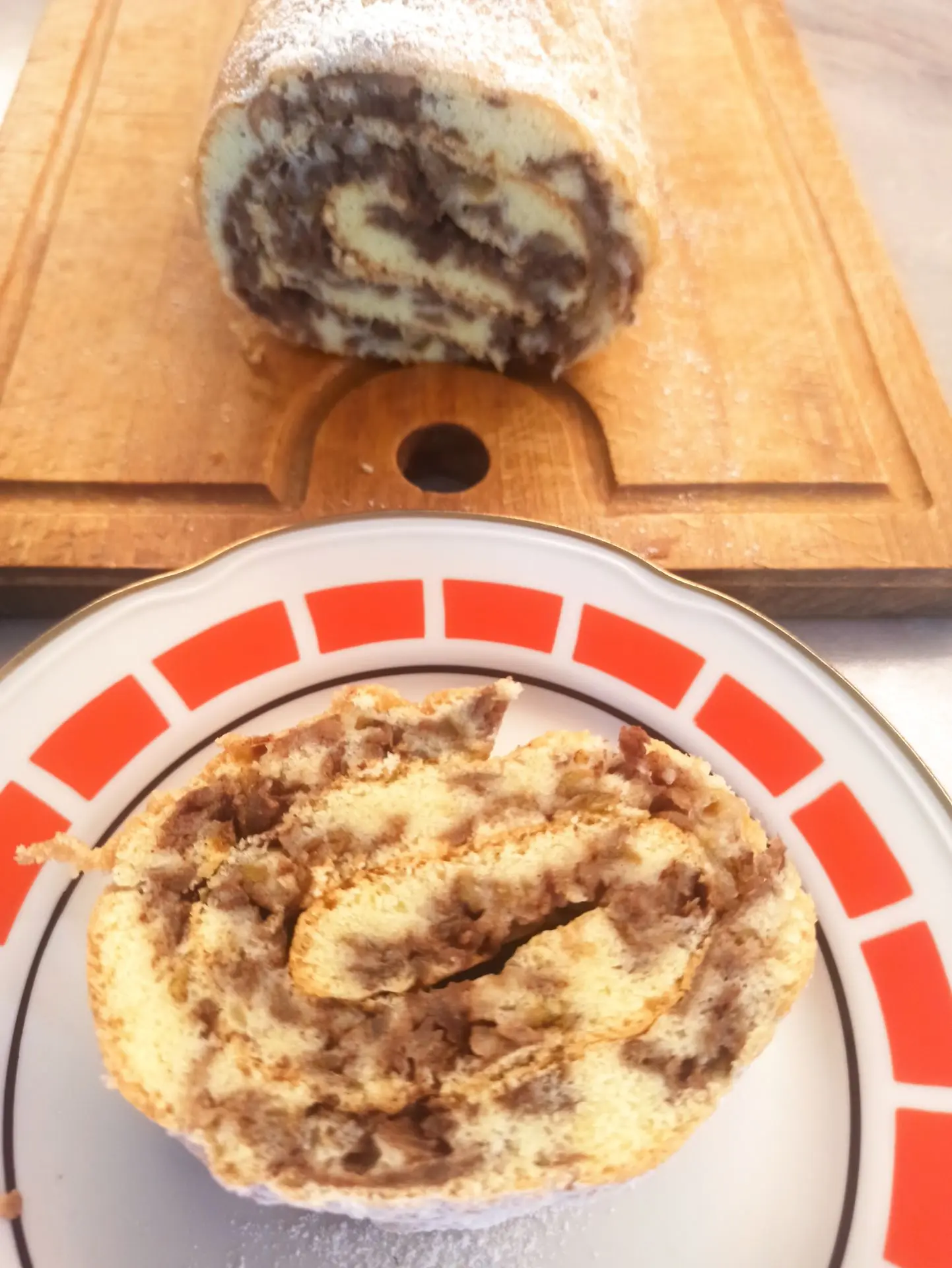 🍐 Бисквитный рулет с грушами и корицей (в оригинале — с яблоками! 🍎)