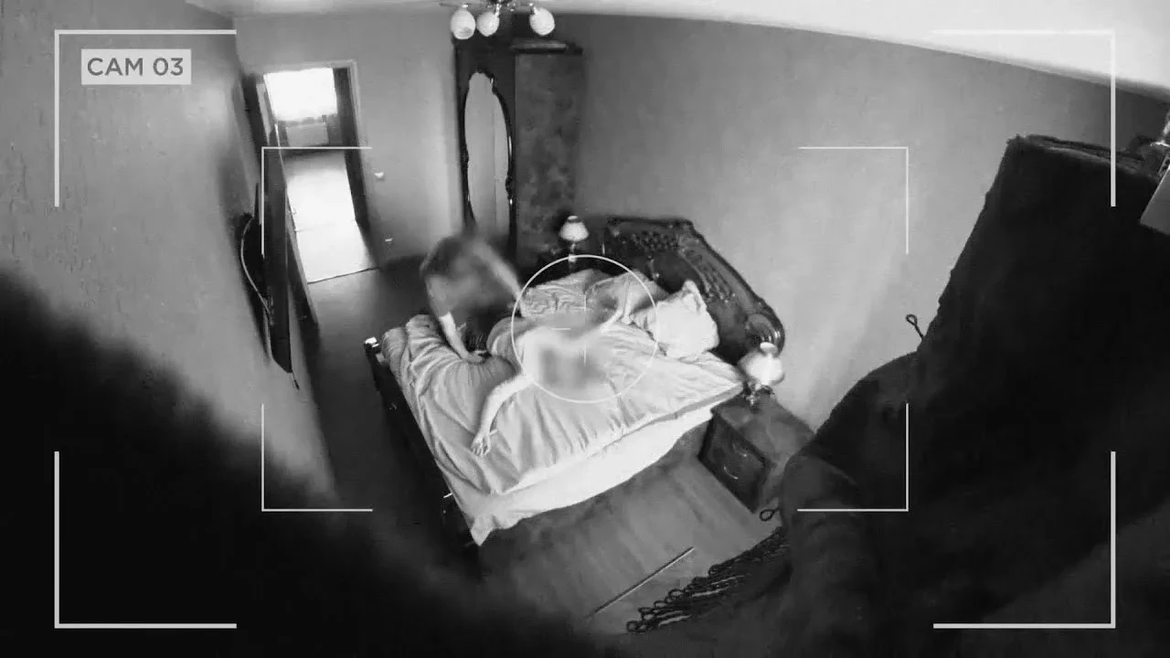 В Барнауле мужчина снимал возлюбленную на скрытую камеру и выкладывал интимные фото