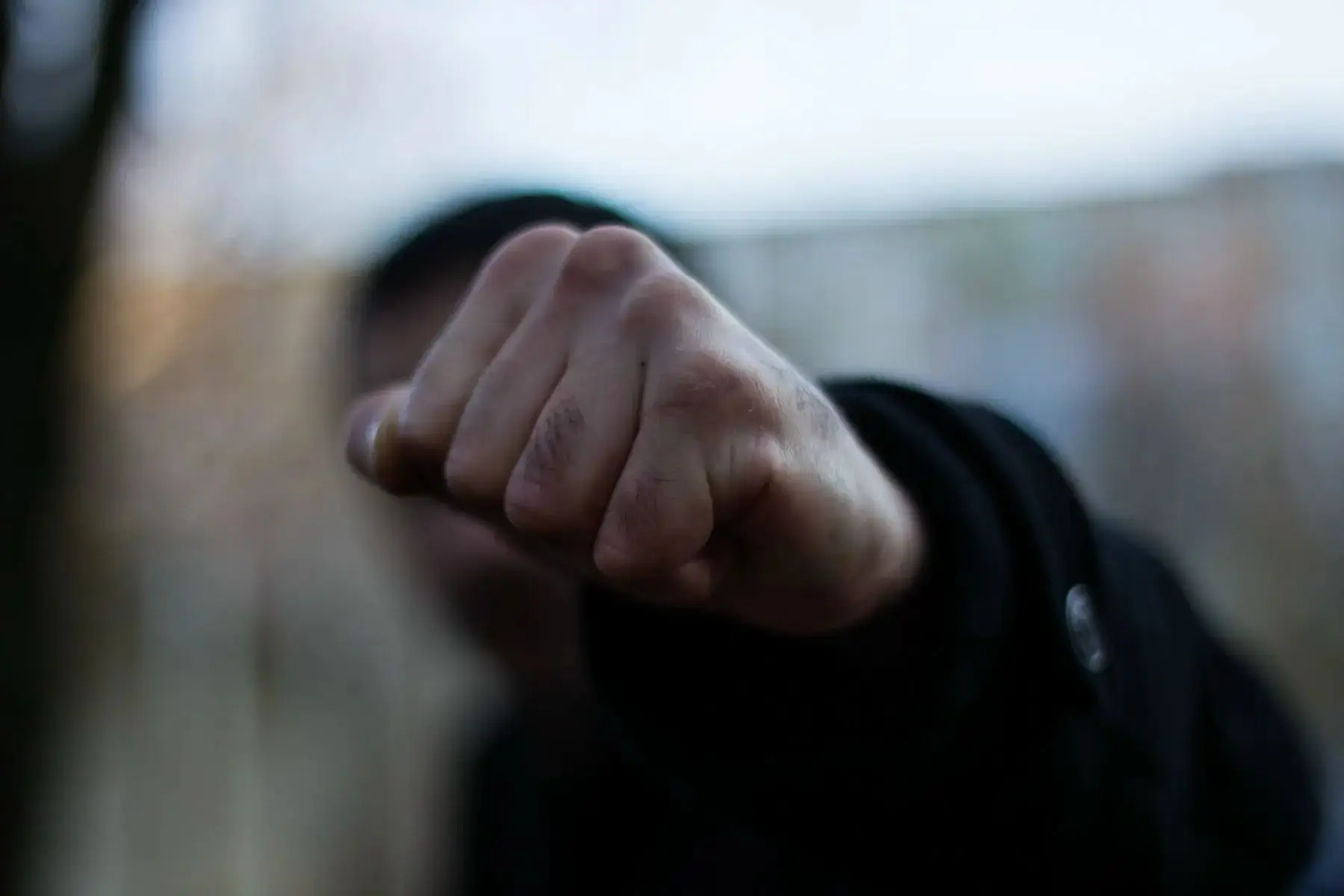 В Кургане мужчина до смерти избил человека в подъезде и получил 11,5 лет колонии