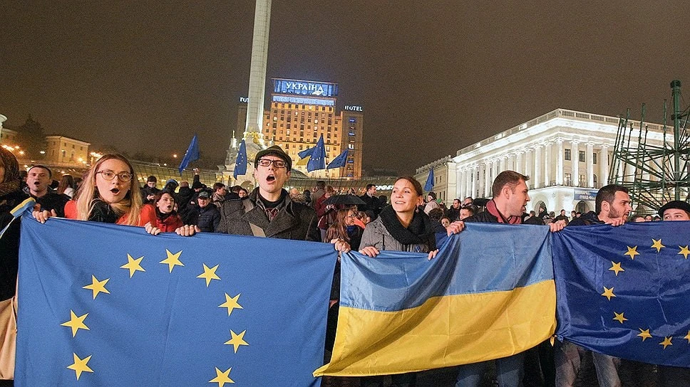 Согласно свежим опросам, 53% жителей Евросоюза не хотят видеть Украину в составе ЕС.