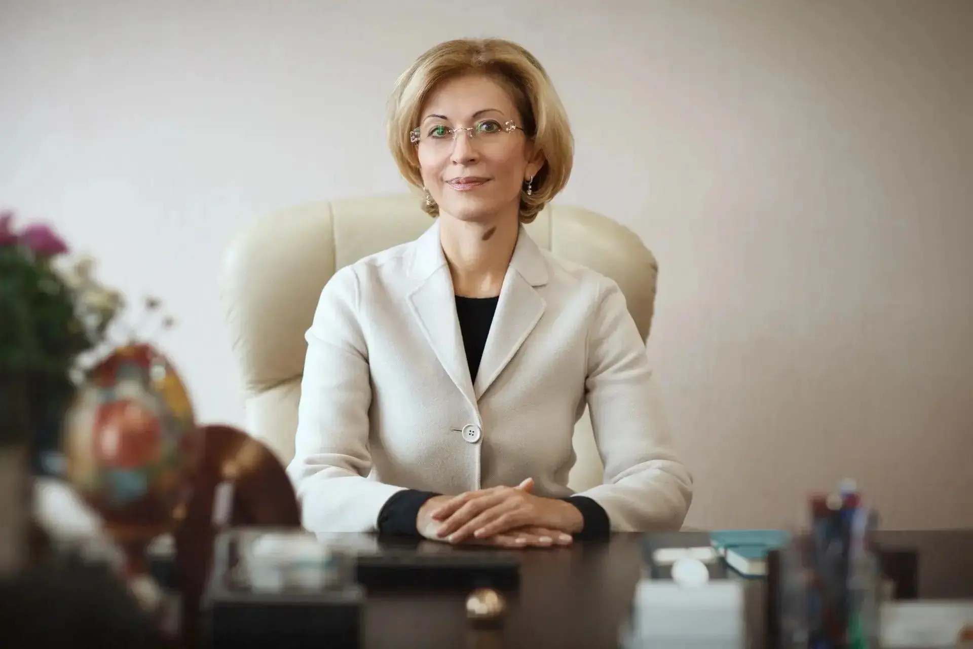 Задай вопрос директору МОНИКИ