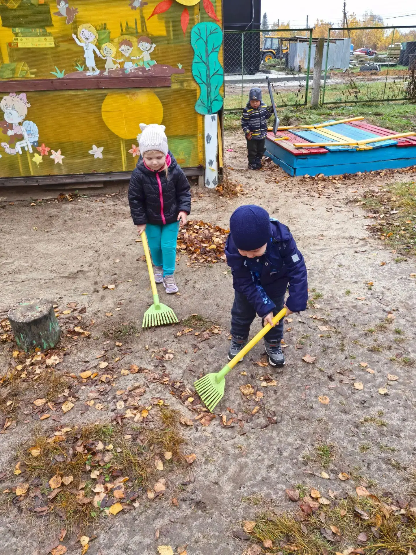 🍂 Осень — время не только для красивых фото, но и для добрых дел!