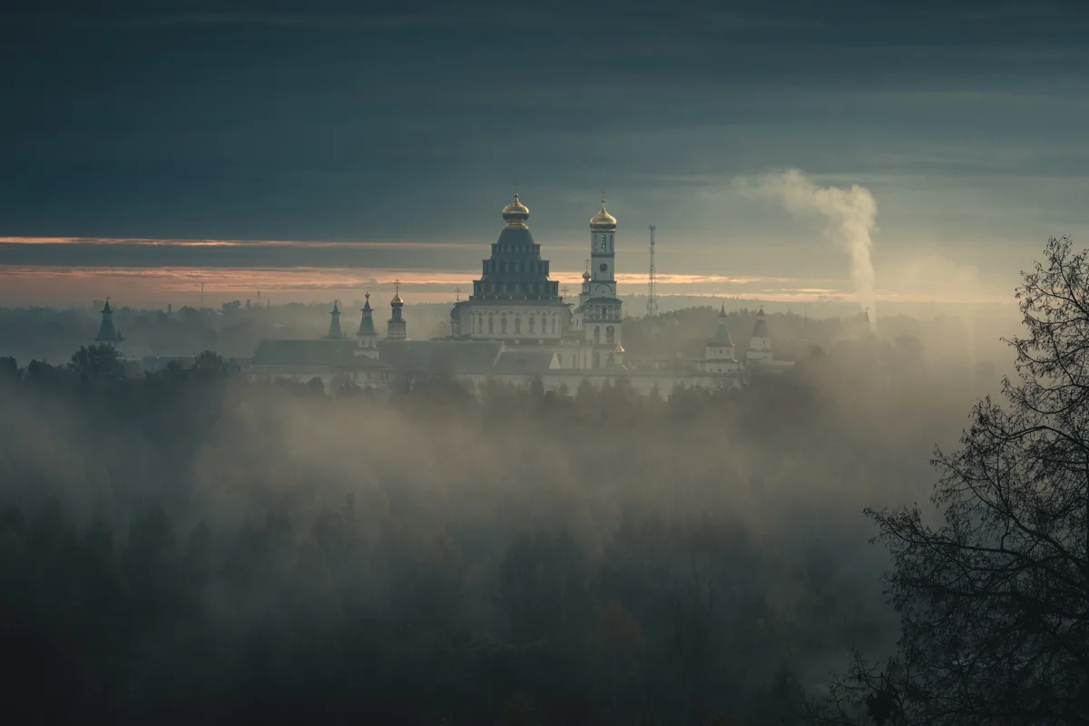 Истра. Рассвет. Осень