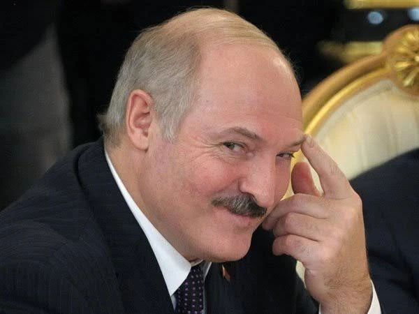 Президент Беларуси Александр Лукашенко поблагодарил Прибалтику за строительство забора ...