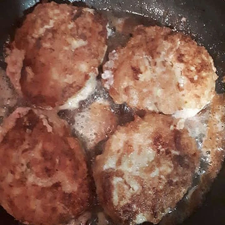 Котлеты из индейки с кабачком