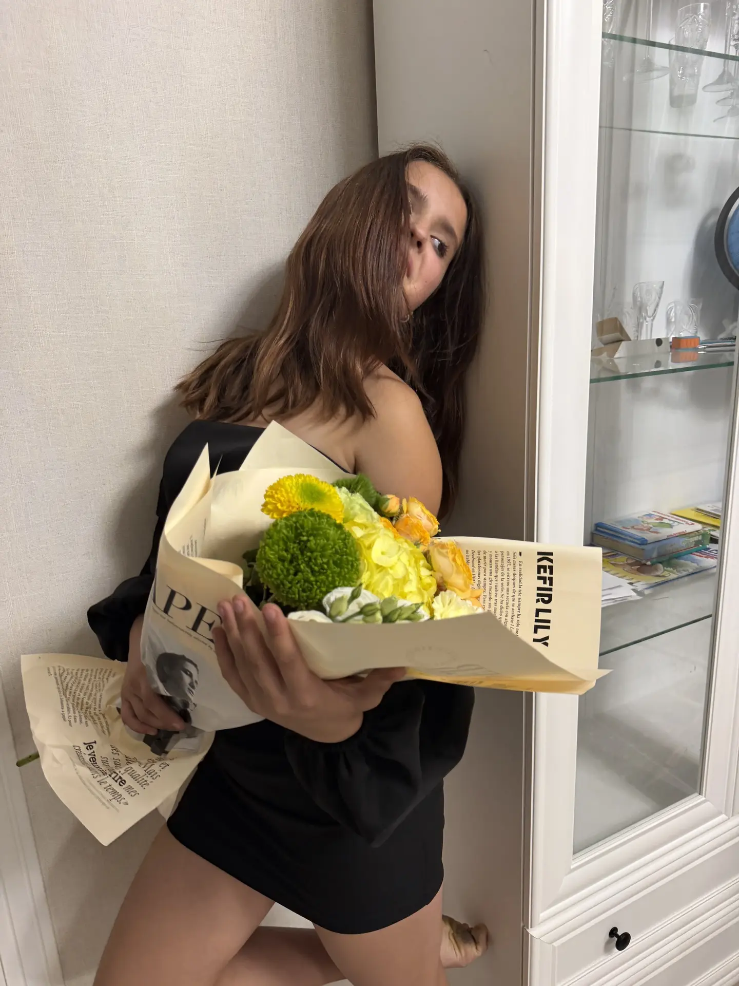 Еще одна красотка подрастает. Ох держись мать.