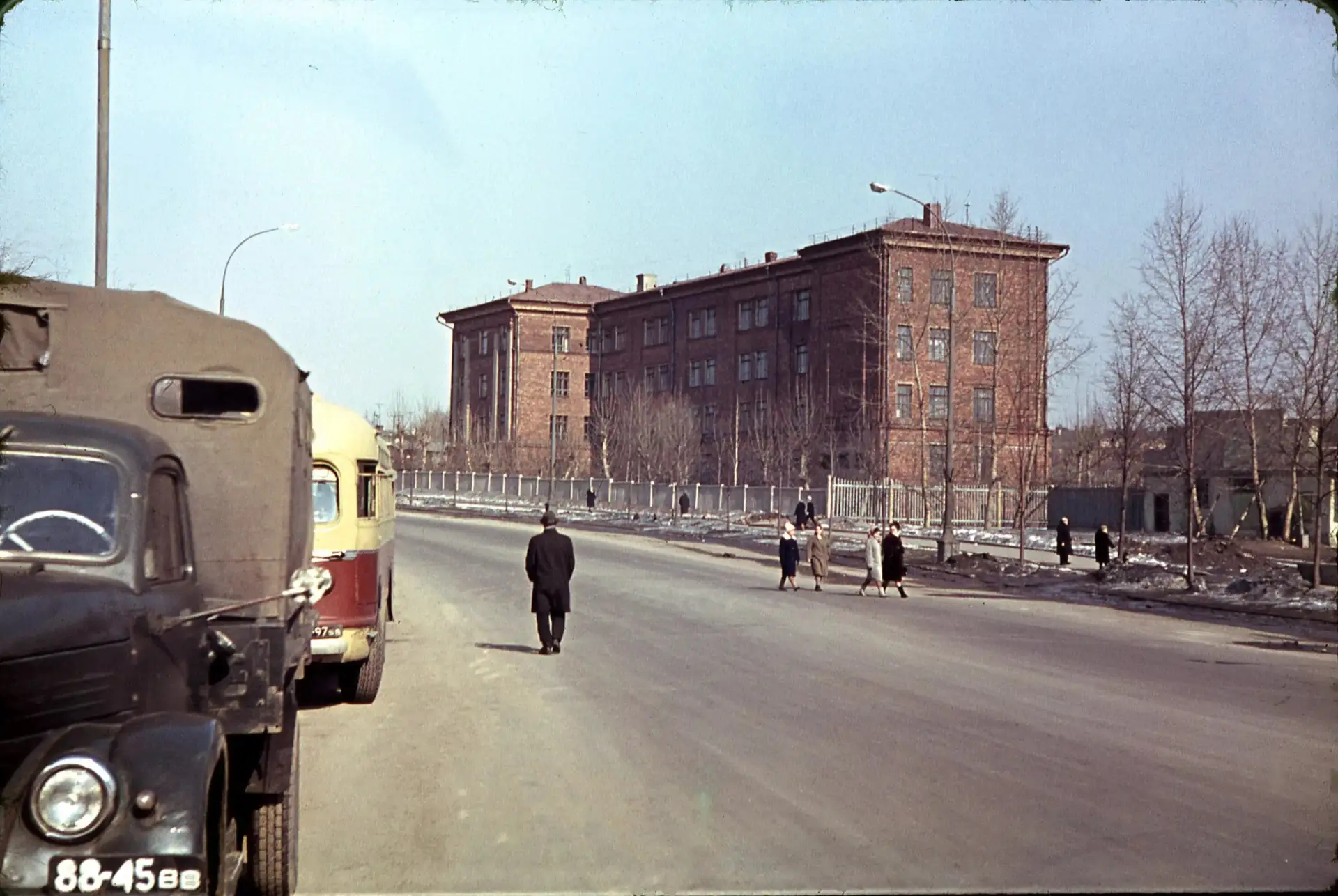 1966 год. Здание по улице Советской Армии, 6.