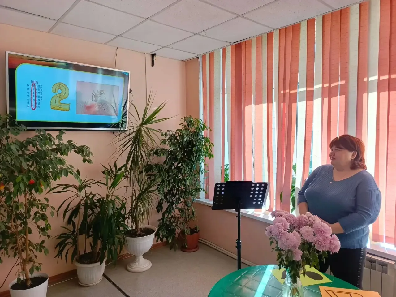 В Городской библиотеке прошла музыкальная игра «Угадай мелодию» для участников клубов «...