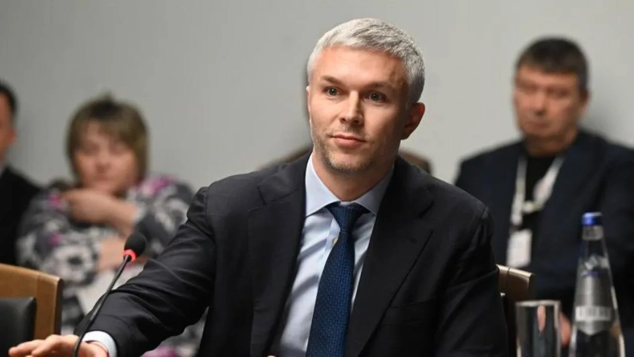 Рустам Галямов временно возглавил Екатеринбург. Губернатор Денис Паслер назначил бывшег...