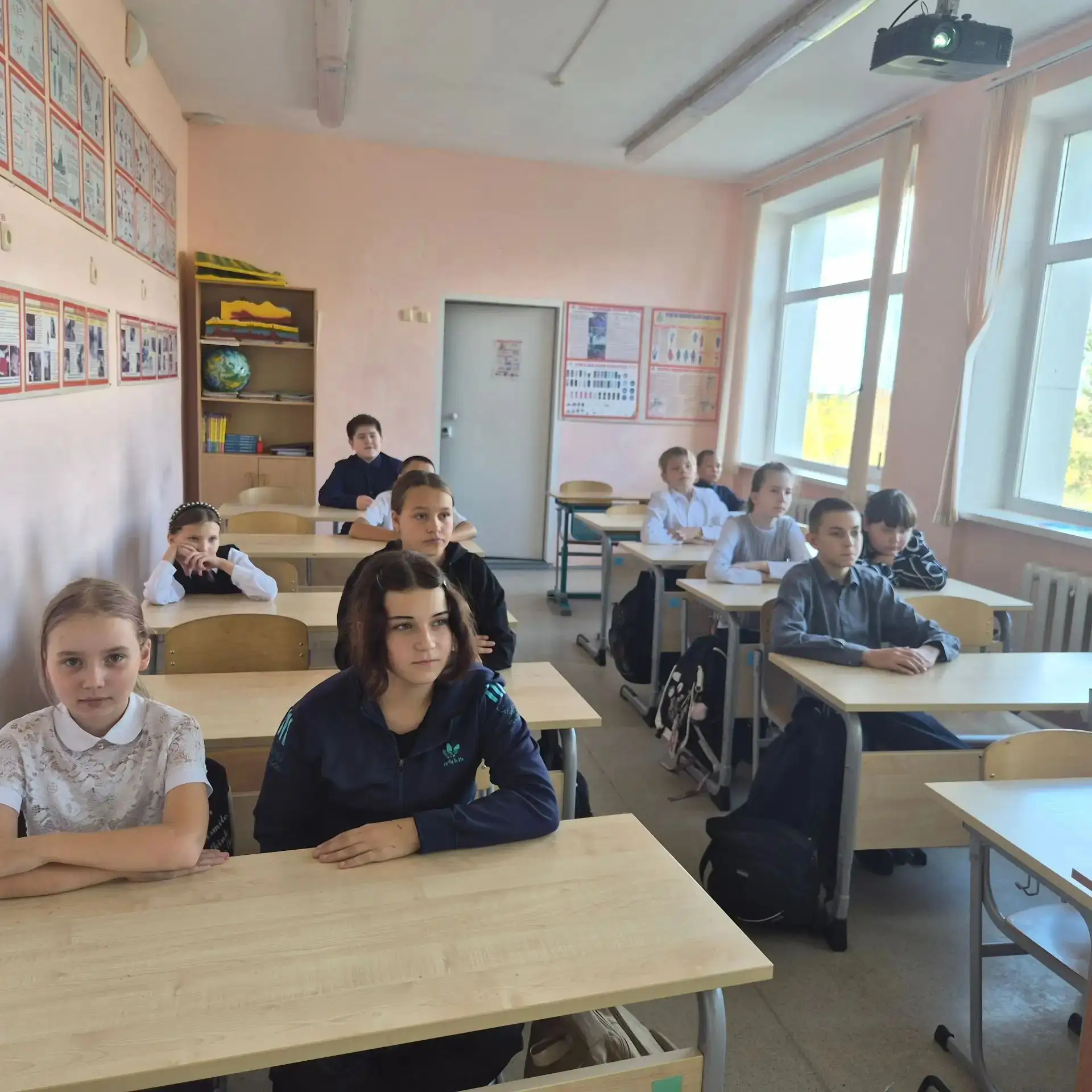 📢 В МАОУ «Бигилинская СОШ» прошёл ежегодный Всероссийский открытый урок культуры безоп...