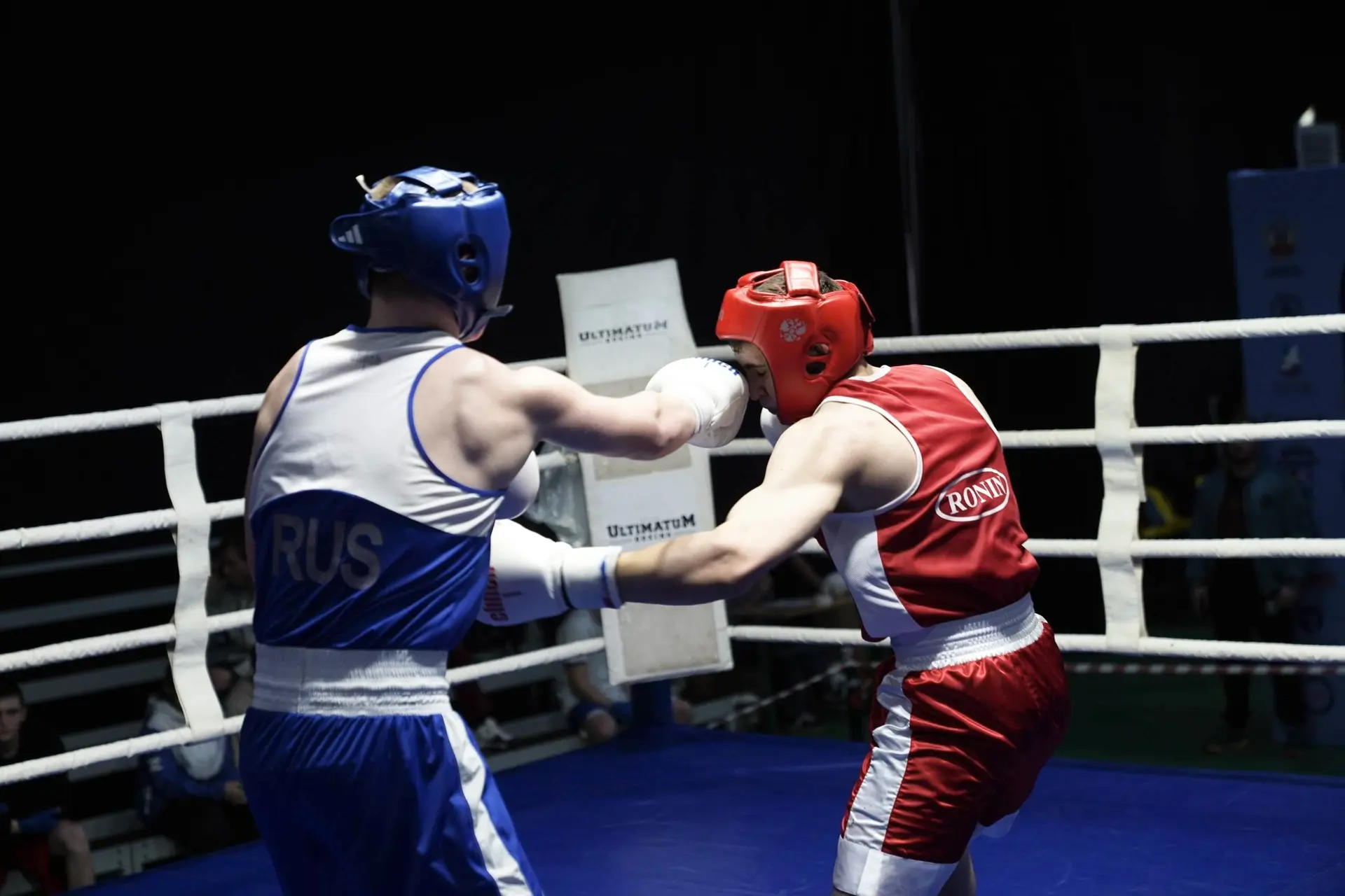 🥊 Сергей Курочкин поборется сегодня за выход в полуфинал первенства Европы!