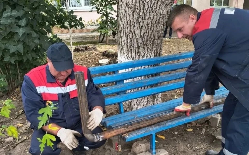 🔵 Рязанские коммунальщики помогают Херсонщине готовить соцобъекты к зиме.