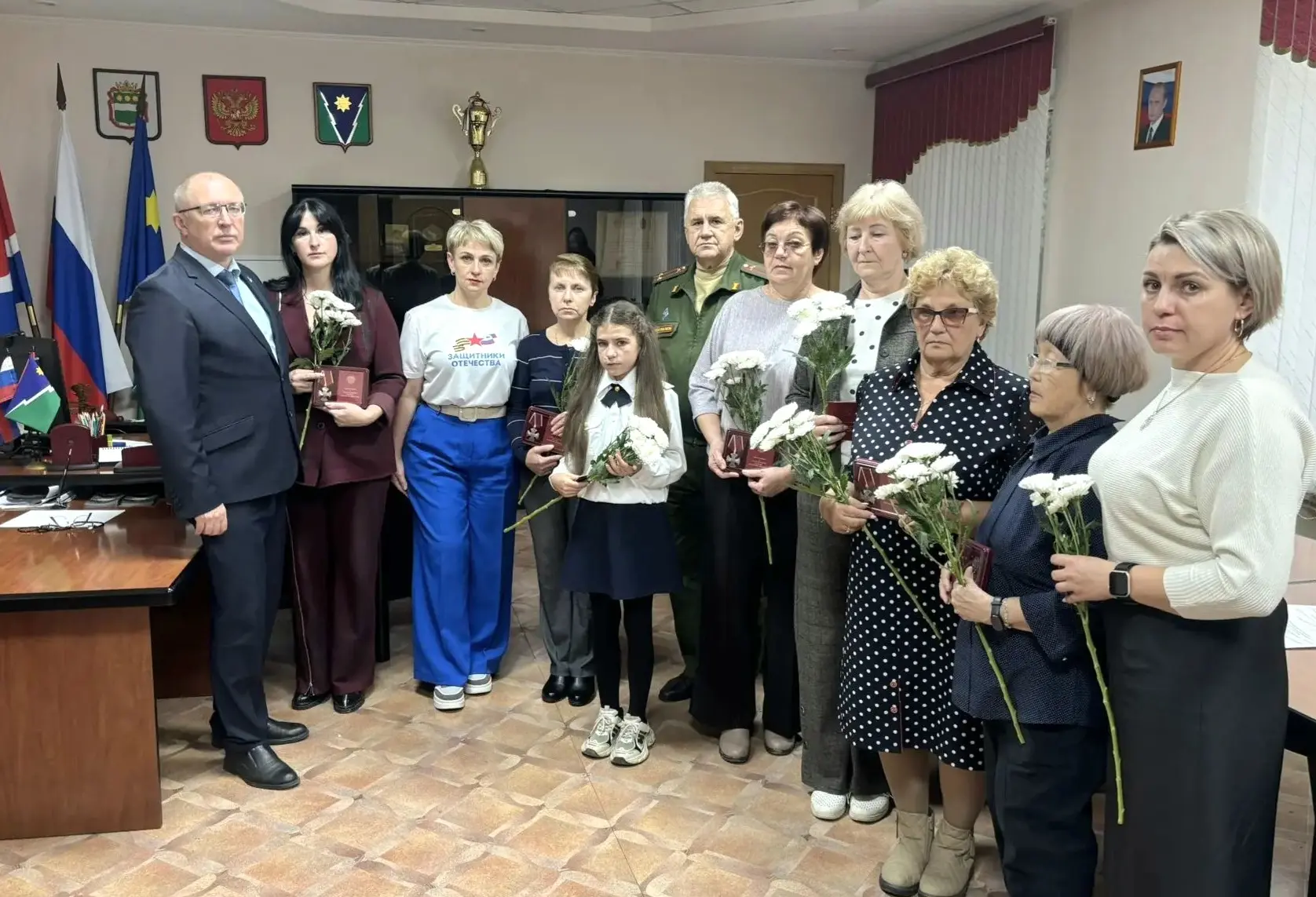 🎖В Зее вручили награды родным погибших участников СВО