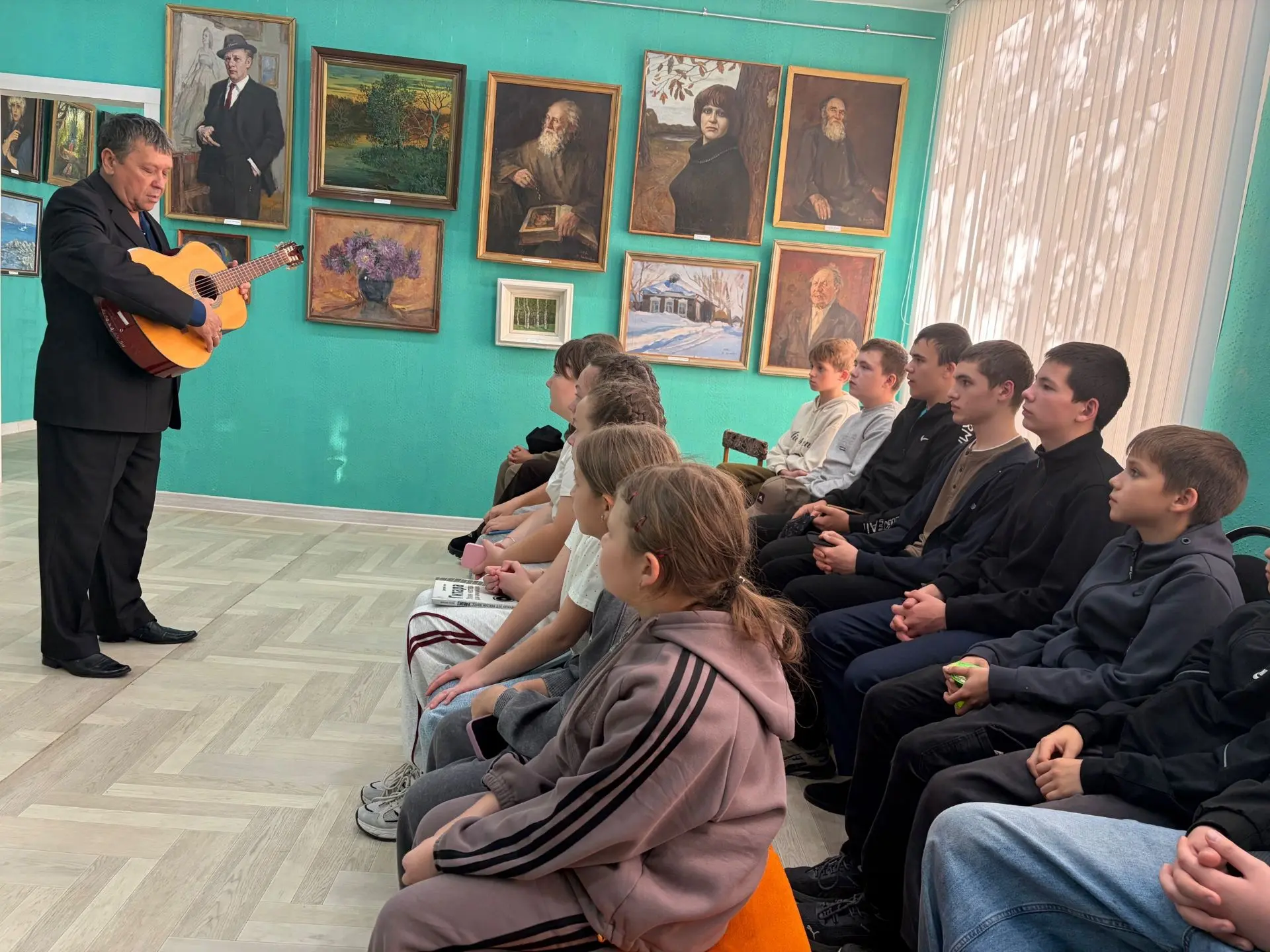 🎸✨Мастер класс «Гитара для всех: от первых аккордов до первой песни» по Пушкинской карте.