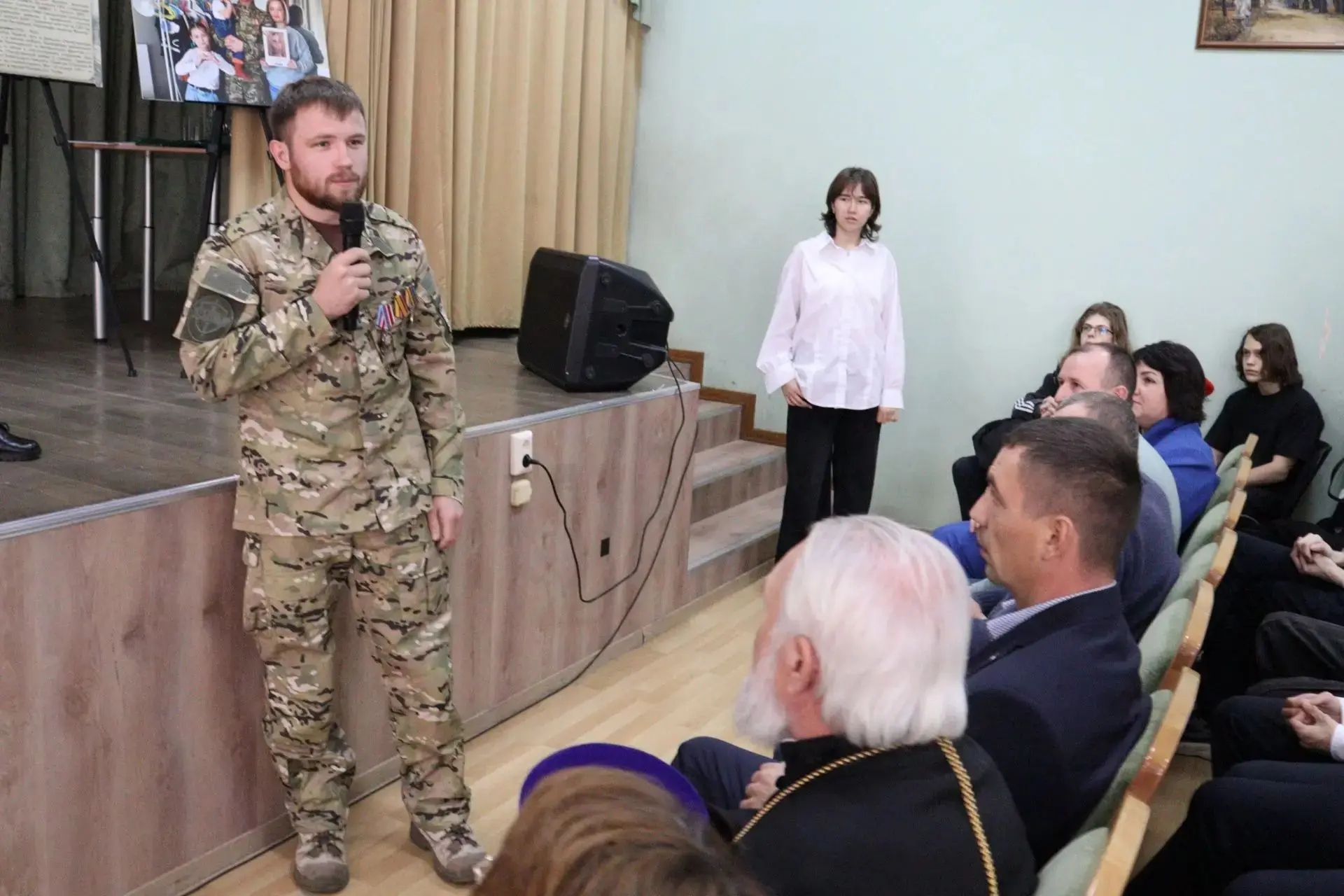 Комитет семей воинов Отечества НСО провел встречу со старшеклассниками Кольцово