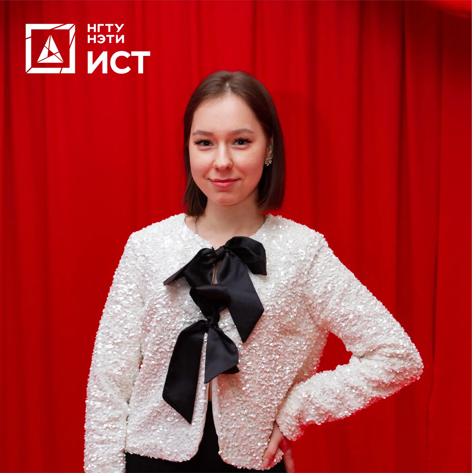Поддержим нашего преподавателя!💪