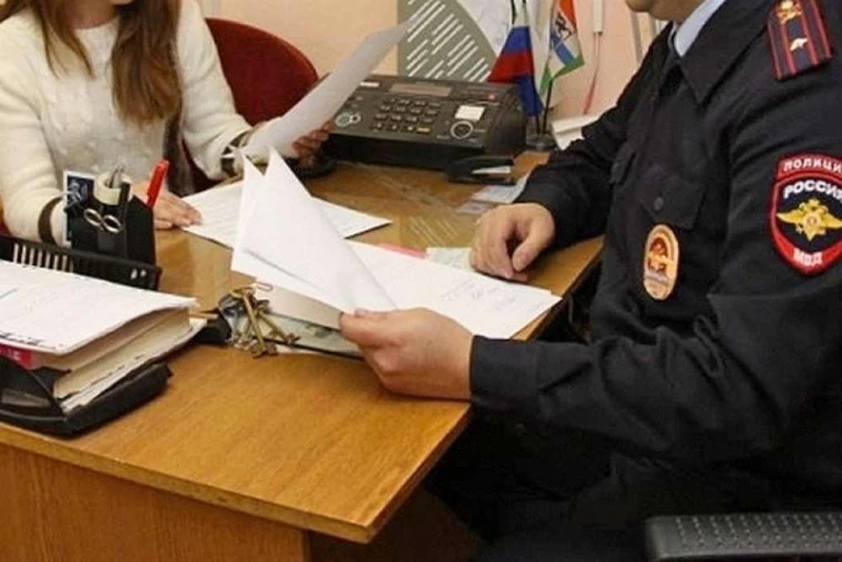 Жительница Новороссийска стала жертвой мошенников, пытаясь заработать деньги на финансо...
