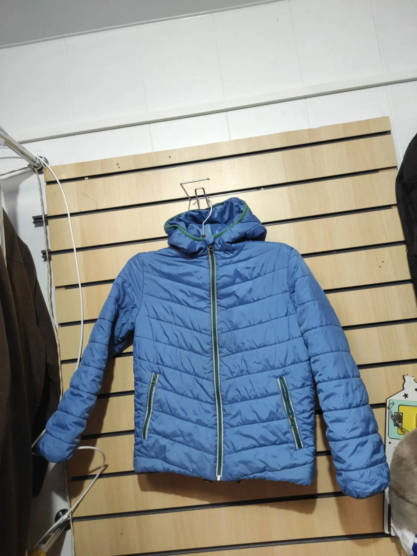 Деми, 146 см, 250₽