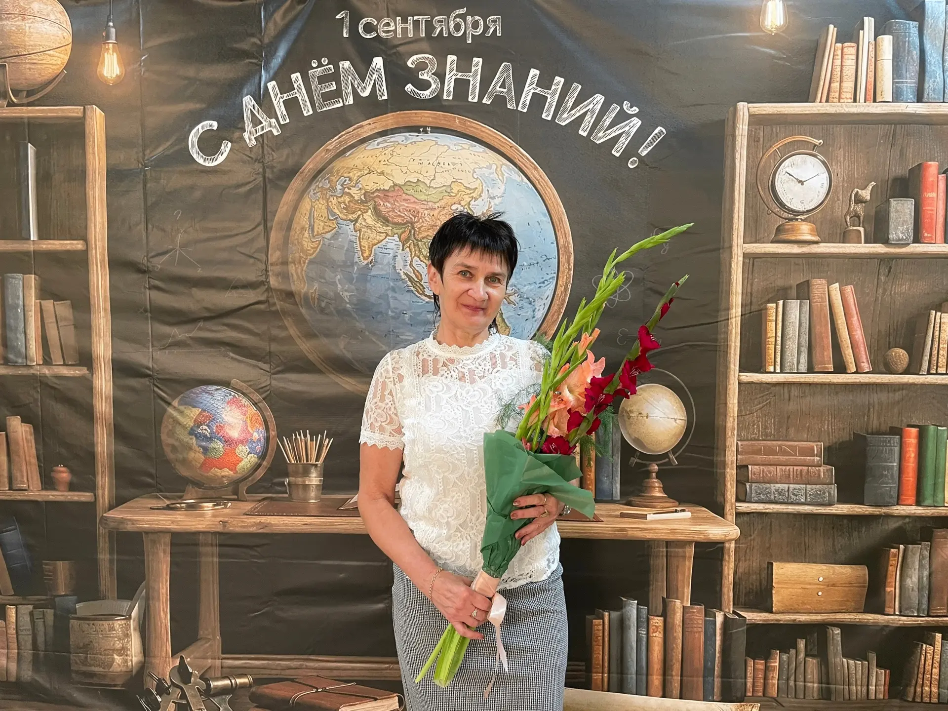 В этом году педагогический коллектив и вся Оракская школа отмечают юбилей замечательног...