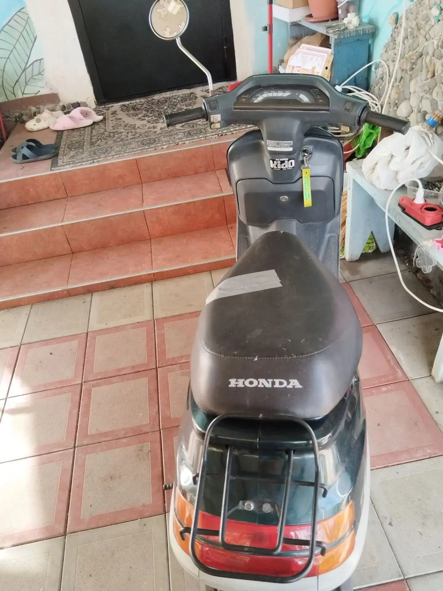 Продам скутер. 45 тысяч. 89529887746.