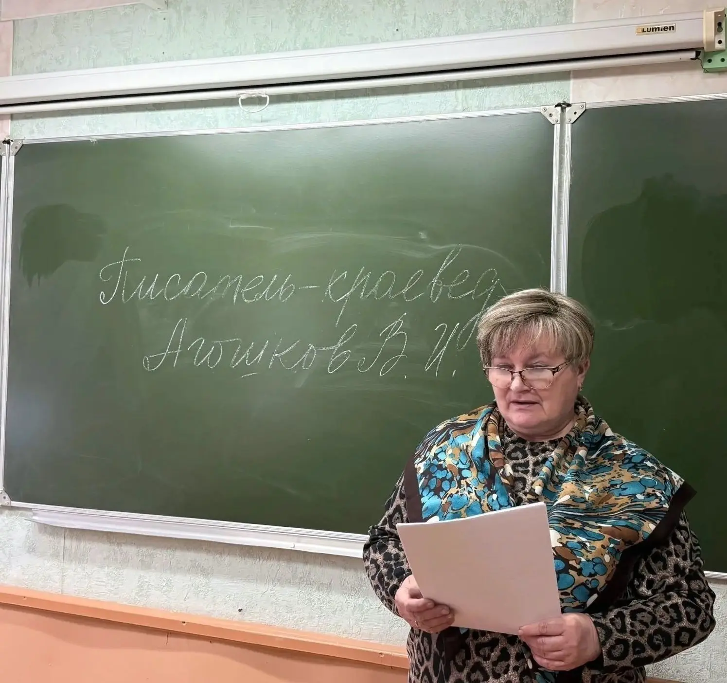 В Ливенском строительном техникуме отметили 80-летие Василия Ивановича Агошкова
