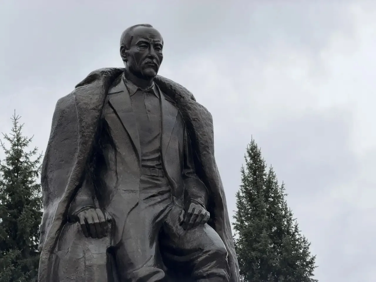 Сегодня в Республике Алтай отмечается День памяти – Эземниҥ кÿни