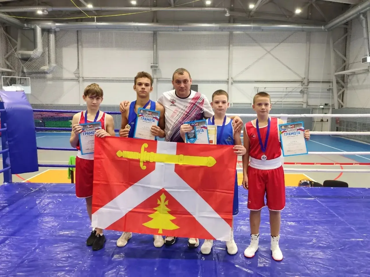 🥊 Золото, серебро и пять бронз: курагинские боксёры отличились на турнире
