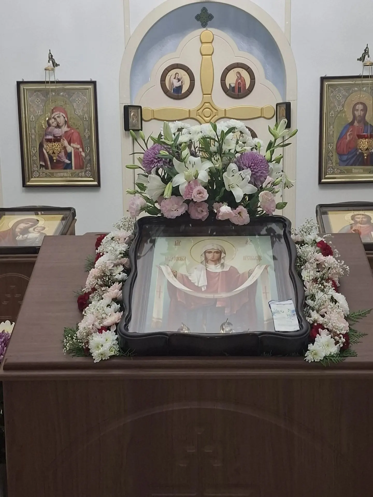 С праздником Покрова Пресвятой Богородицы 🕊