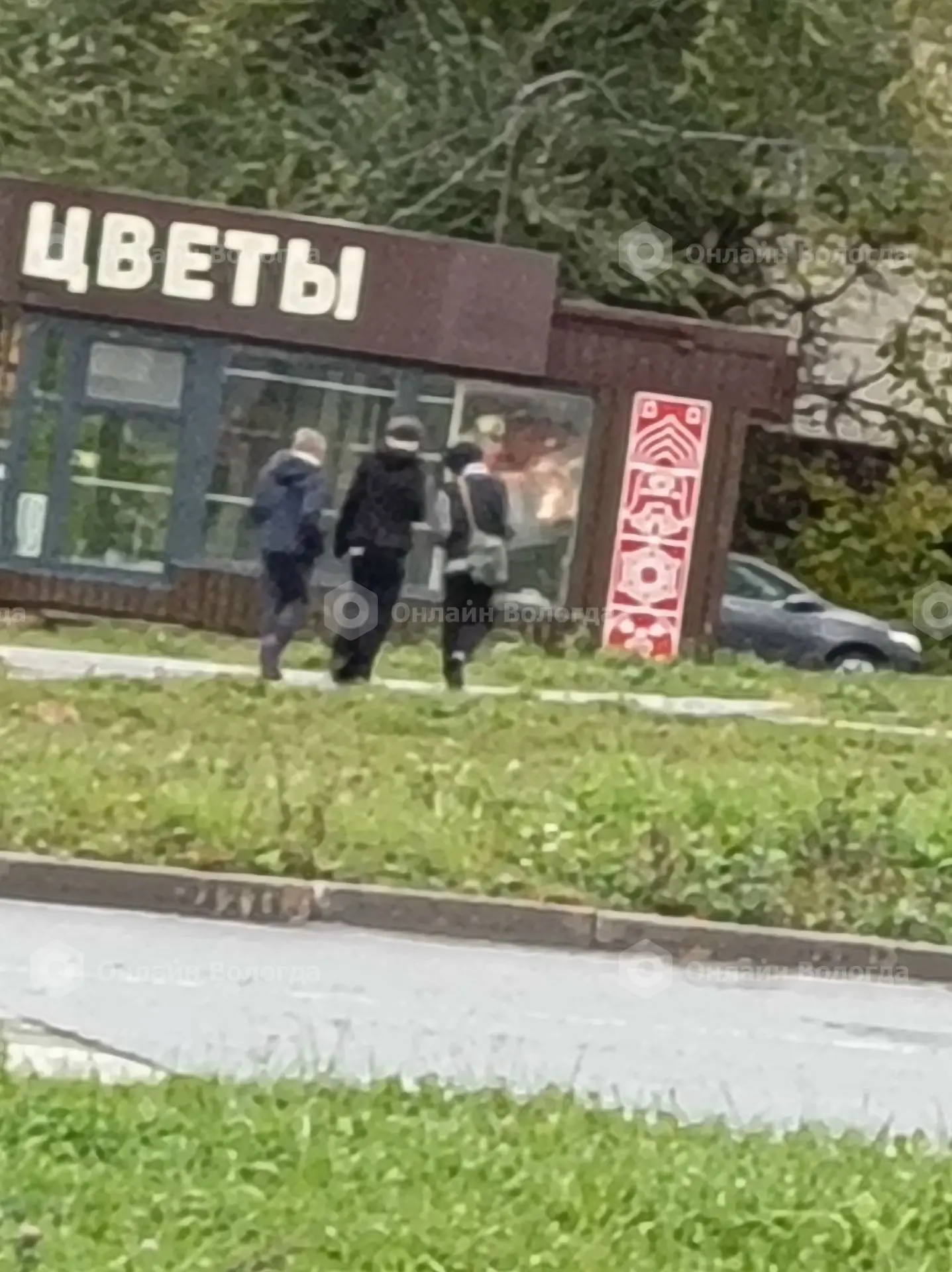 Анон. Здравствуйте подскажите пожалуйста чьи это дети, расскажите им технику безопаснос...